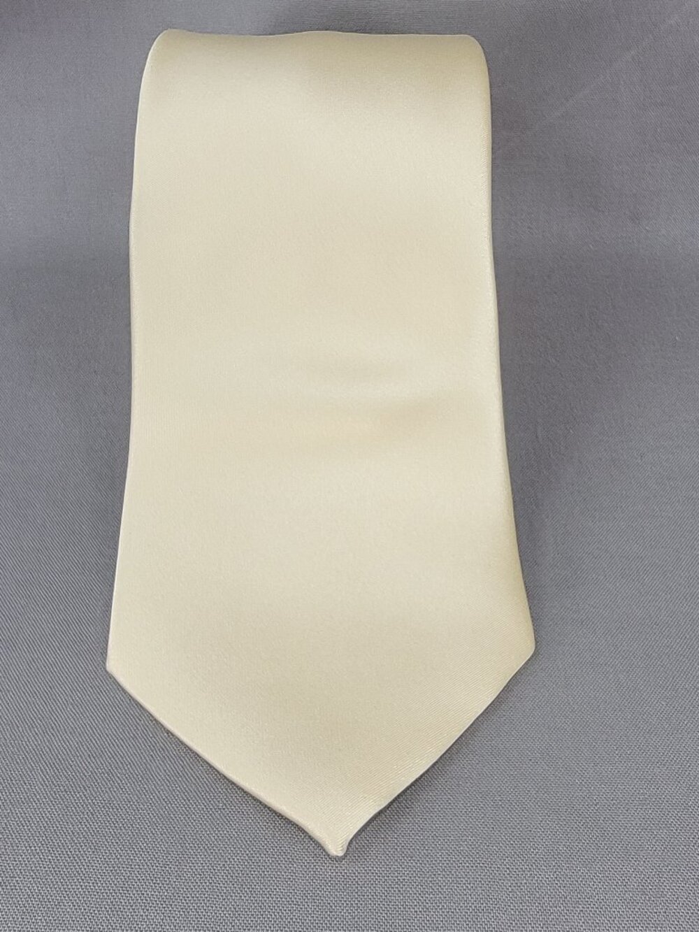 Barry Wang Mens Silk Necktie Tie Cream Hand Tailor Style Italy